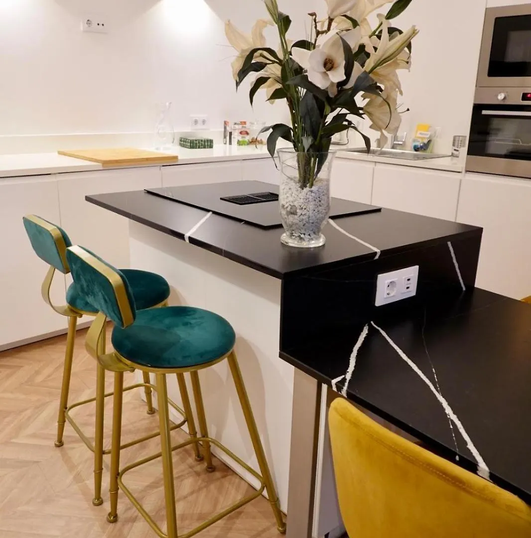 Peral Boutique Apartaments Sevilla